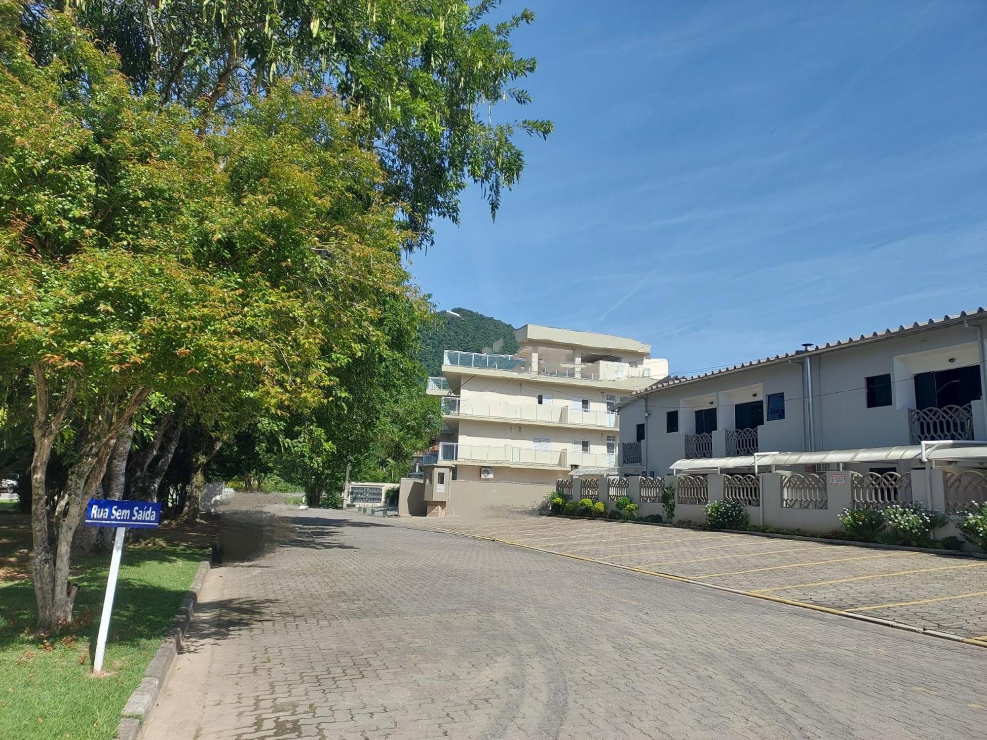 Apartamento Ubatuba 150M Do Mar Maranduba Luaran gambar